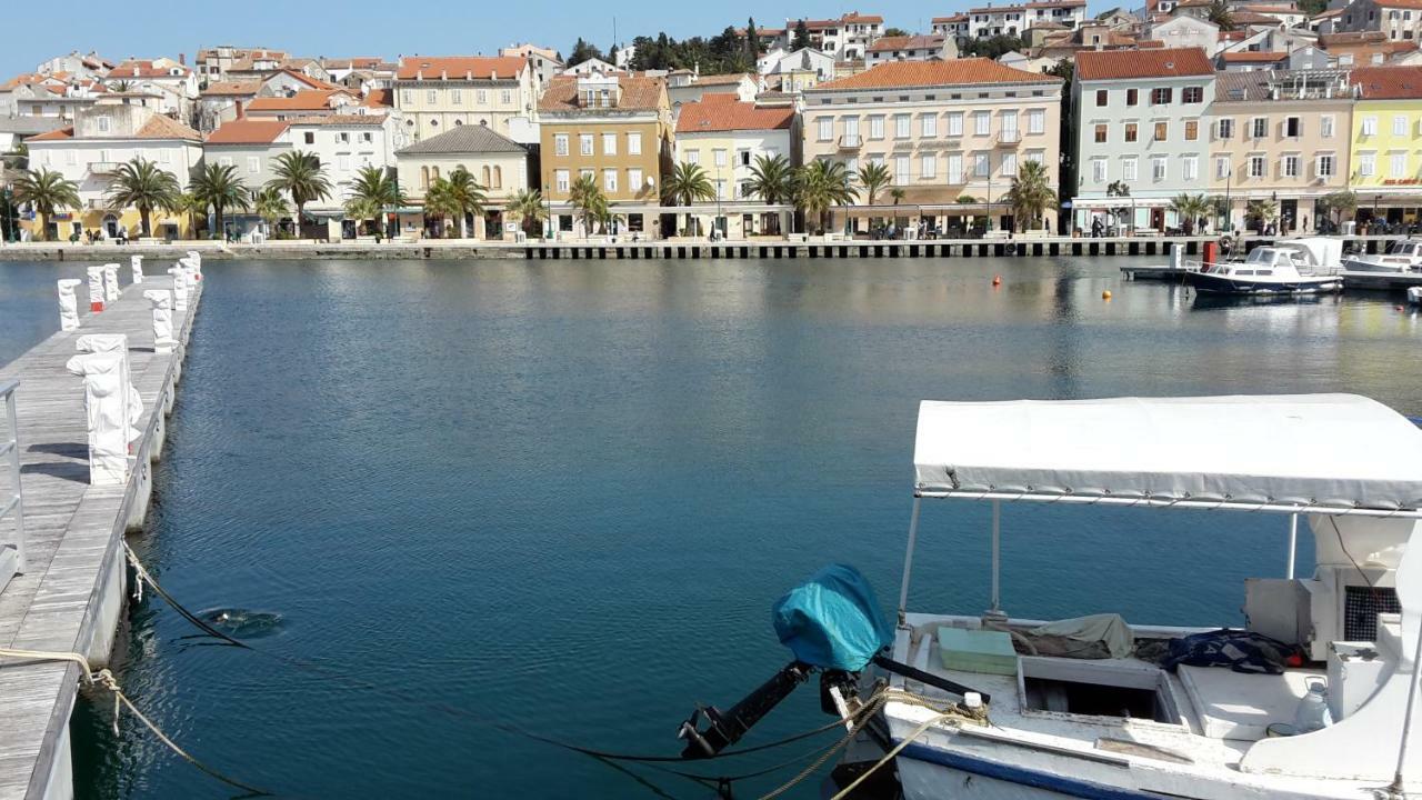 Season4All Apartments Mali Losinj Exterior photo